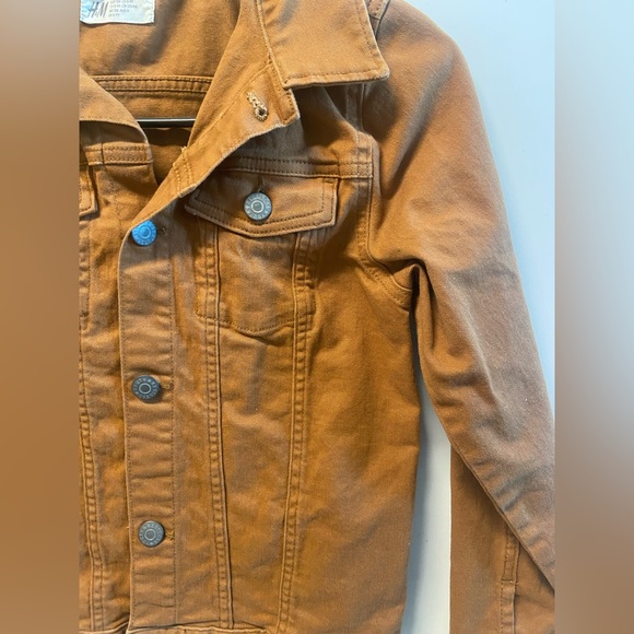 H&M - Picture 6 of 8